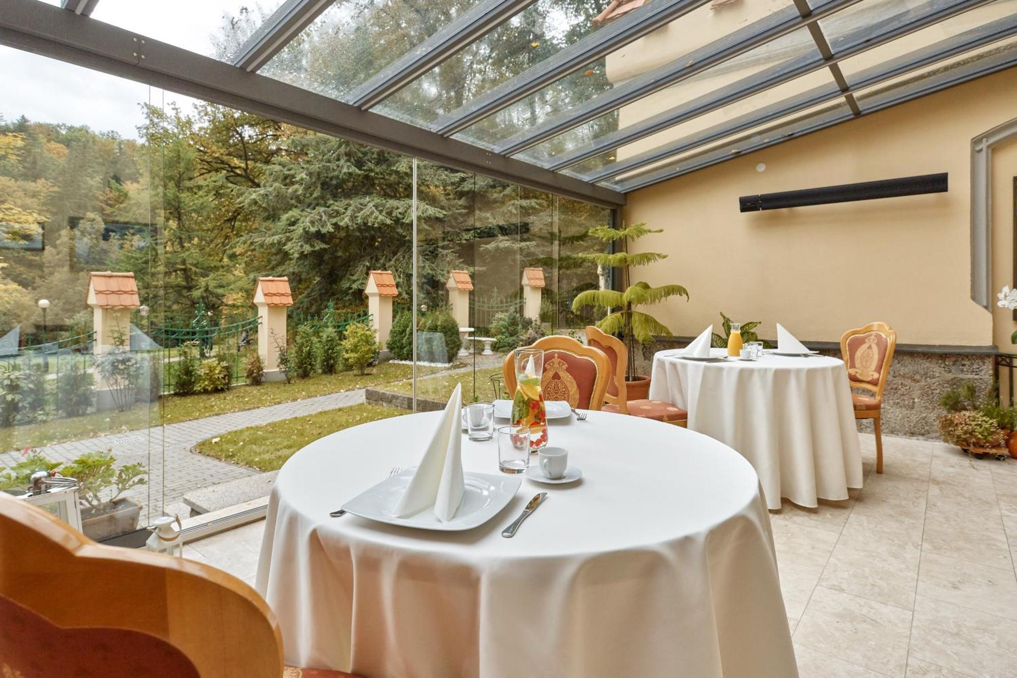 Spa Hotel Villa Ritter Karlovy Vary Exterior foto