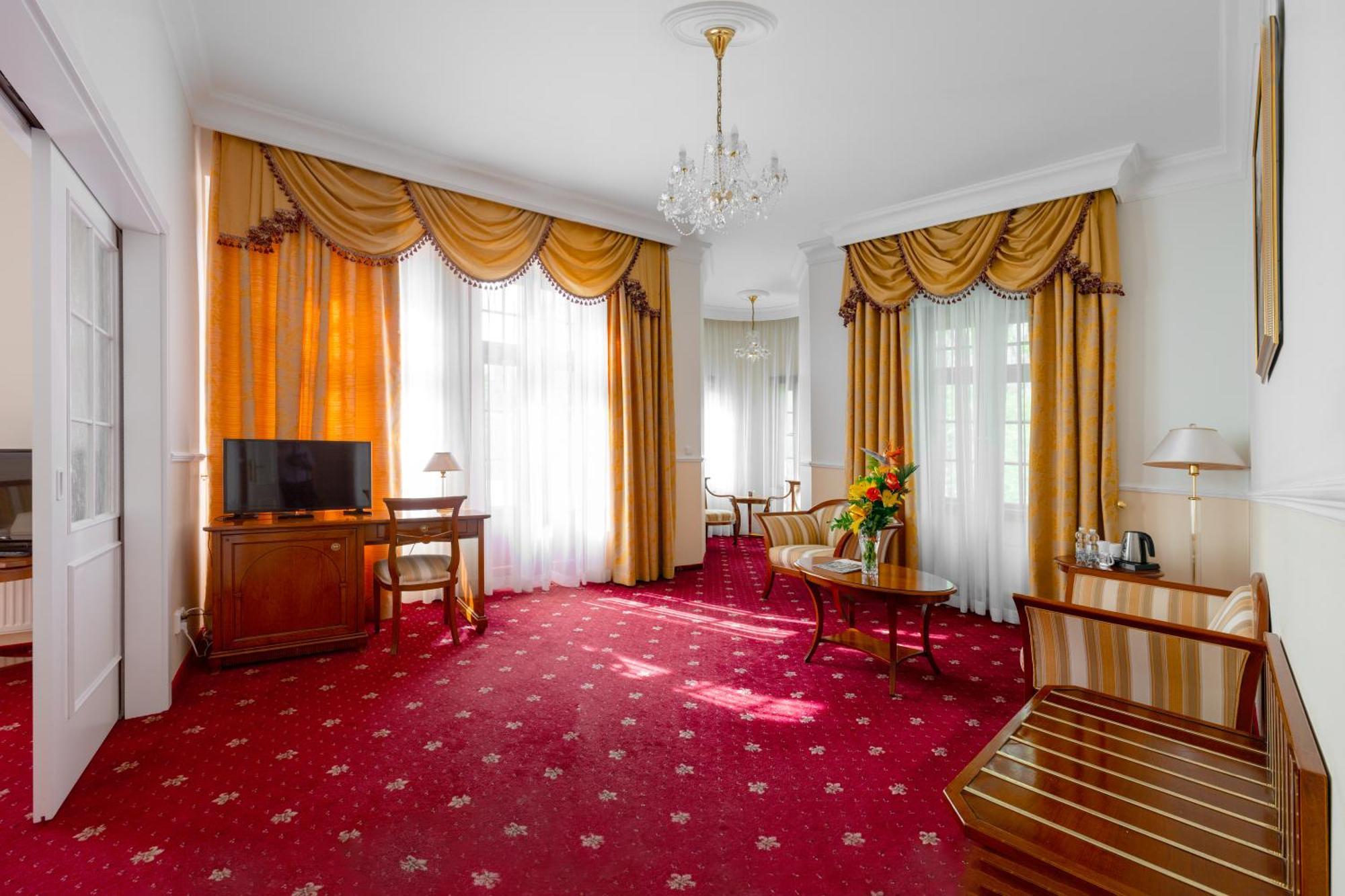 Spa Hotel Villa Ritter Karlovy Vary Exterior foto